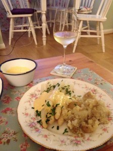 Spargel with Hollendaise, Potatoes and Riesling